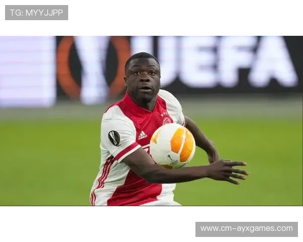 阿贾克斯拟引进英格兰二线神童,开启未来战术新篇章